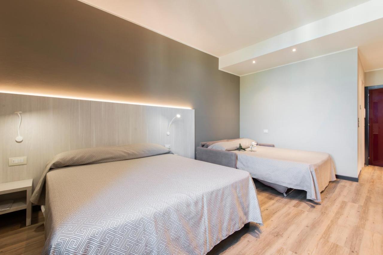 Hotel Regent San Benedetto del Tronto Buitenkant foto